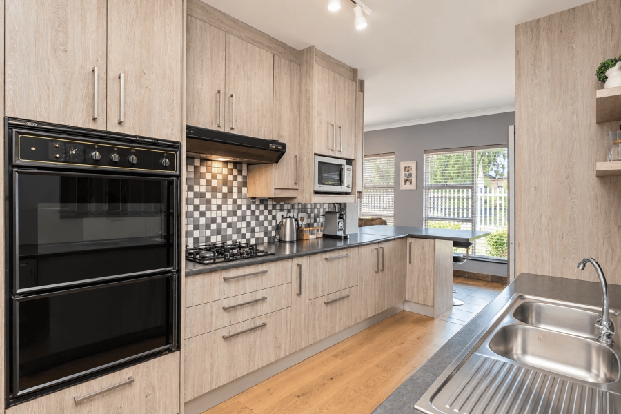3 Bedroom Property for Sale in Morgenster Heights Western Cape